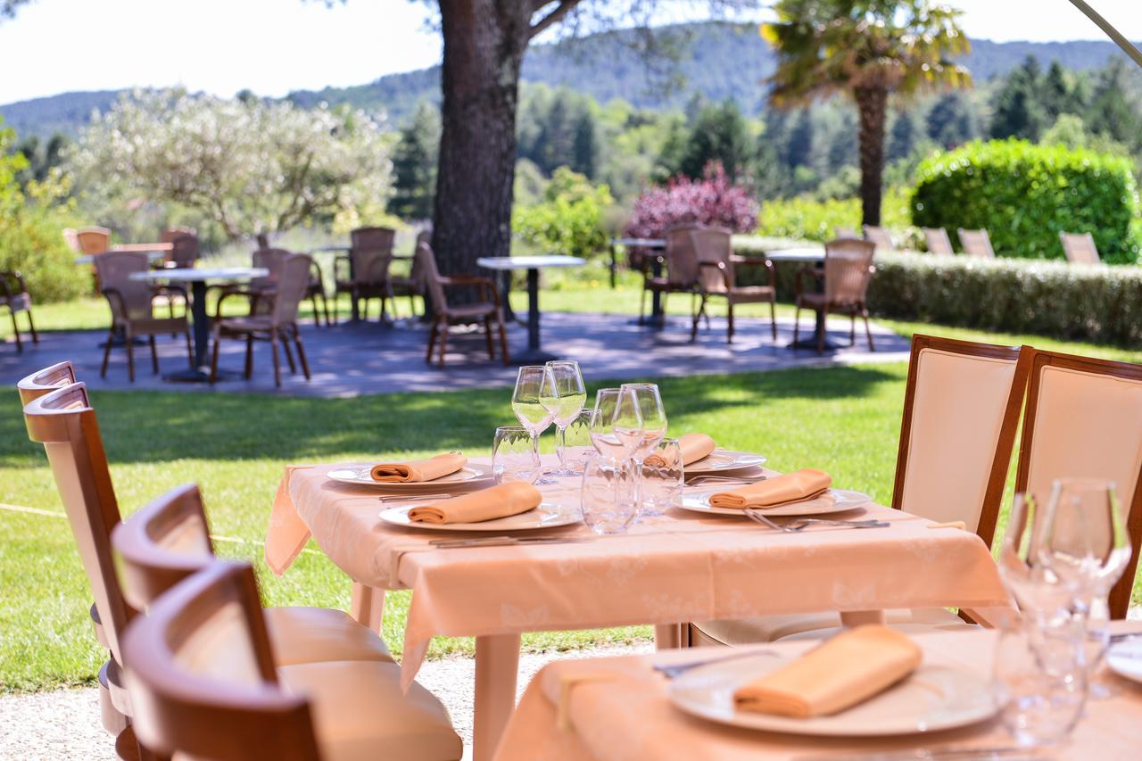 Logis Hotel Restaurant Le Chene Vert Rocher المظهر الخارجي الصورة